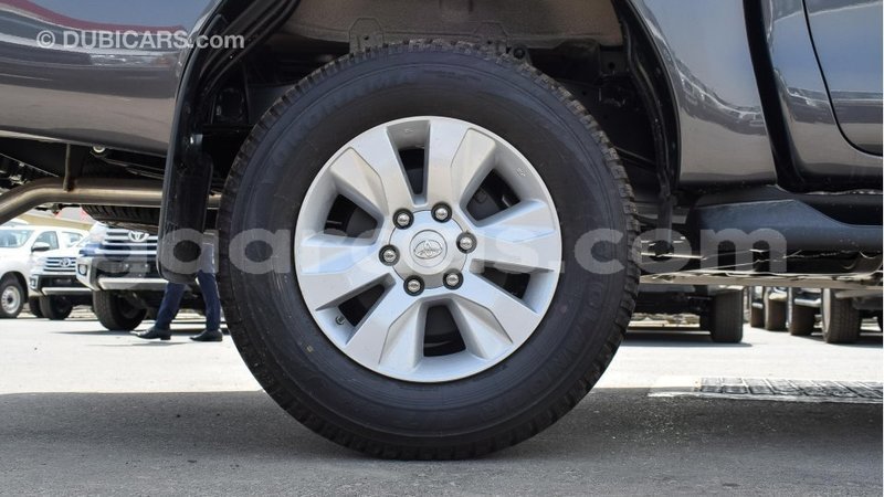 Big with watermark toyota hilux dakar import dubai 4335