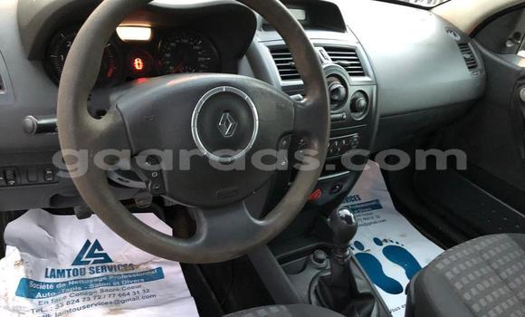 Dieundeu Occasion Renault Megane White Auto in Dakar in Dakar Dieundeu Occasion Renault Megane White Auto in Dakar in Dakar
