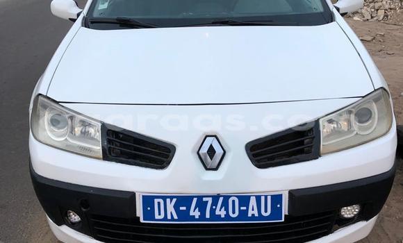 Dieundeu Occasion Renault Megane White Auto in Dakar in Dakar Dieundeu Occasion Renault Megane White Auto in Dakar in Dakar