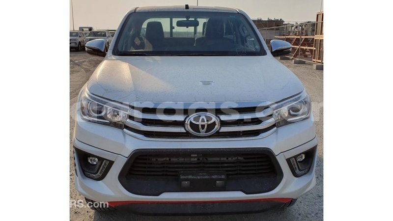 Big with watermark toyota hilux dakar import dubai 4385