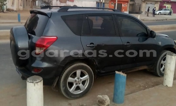 Acheter Occasion Voiture Toyota RAV4 Noir à Dakar, Dakar Acheter Occasion Voiture Toyota RAV4 Noir à Dakar, Dakar