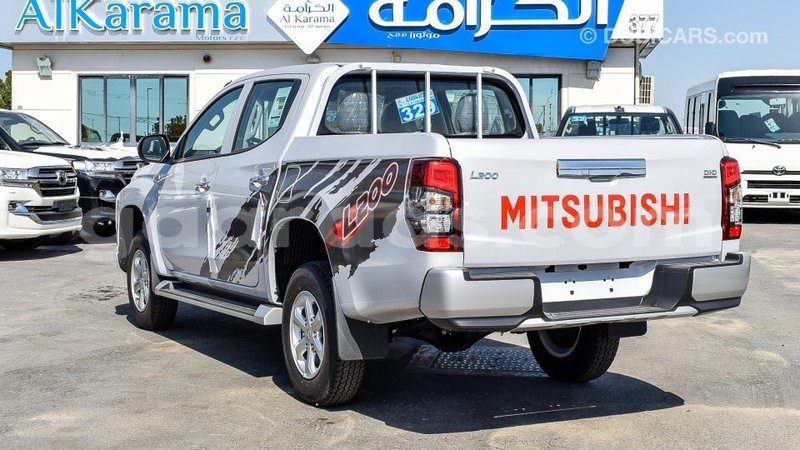 Big with watermark mitsubishi l200 dakar import dubai 4404