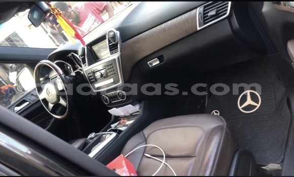 Dieundeu Imported Mercedes‒Benz ML–Class Blue Auto in Dakar in Dakar Dieundeu Imported Mercedes‒Benz ML–Class Blue Auto in Dakar in Dakar