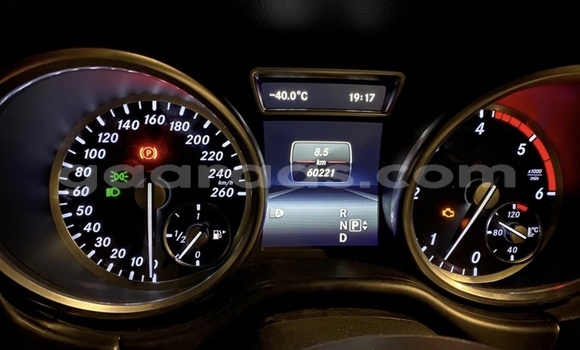 Dieundeu Imported Mercedes‒Benz ML–Class Blue Auto in Dakar in Dakar Dieundeu Imported Mercedes‒Benz ML–Class Blue Auto in Dakar in Dakar