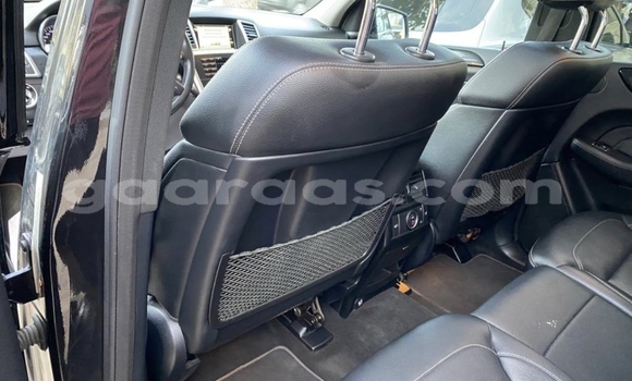 Dieundeu Imported Mercedes‒Benz ML–Class Blue Auto in Dakar in Dakar Dieundeu Imported Mercedes‒Benz ML–Class Blue Auto in Dakar in Dakar