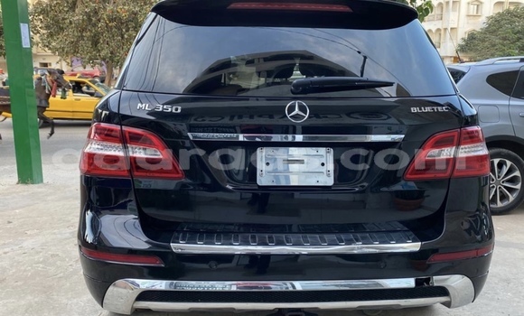 Dieundeu Imported Mercedes‒Benz ML–Class Blue Auto in Dakar in Dakar Dieundeu Imported Mercedes‒Benz ML–Class Blue Auto in Dakar in Dakar