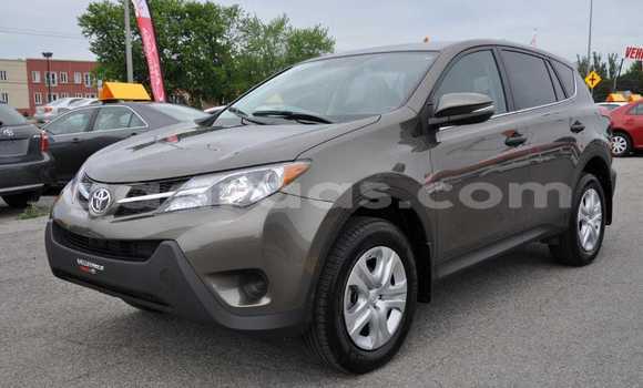 Acheter Occasion Voiture Toyota RAV4 Autre à Dakar, Dakar Acheter Occasion Voiture Toyota RAV4 Autre à Dakar, Dakar