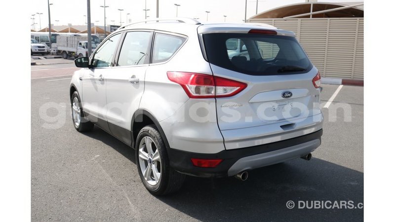 Big with watermark ford escape dakar import dubai 4462