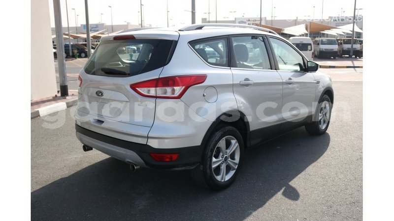 Big with watermark ford escape dakar import dubai 4462