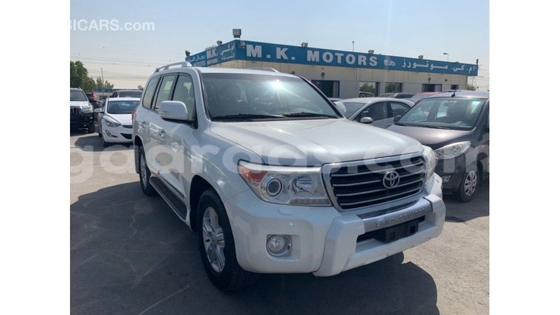 Big with watermark toyota land cruiser dakar import dubai 4485