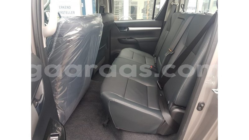 Big with watermark toyota hilux dakar import dubai 4488