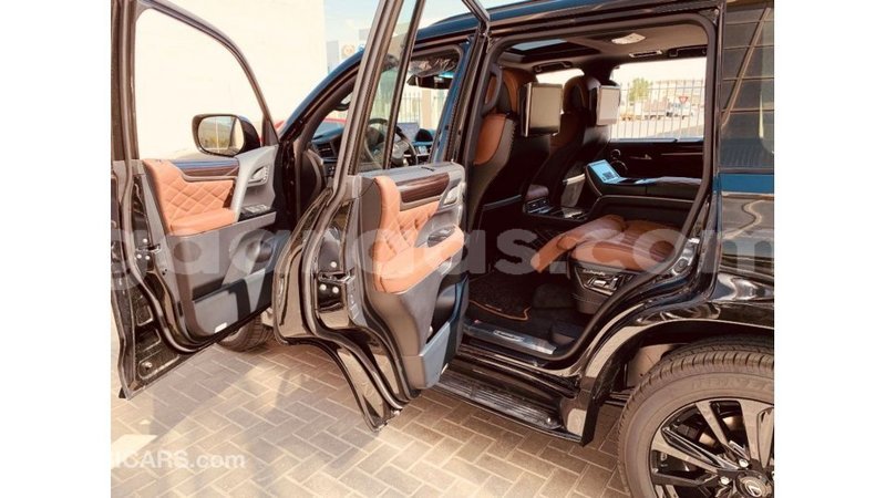 Big with watermark lexus lx dakar import dubai 4494