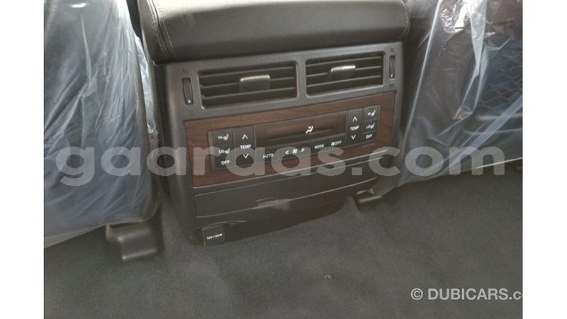 Big with watermark toyota land cruiser dakar import dubai 4503