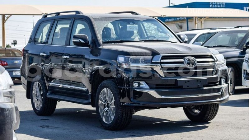 Big with watermark toyota land cruiser dakar import dubai 4511