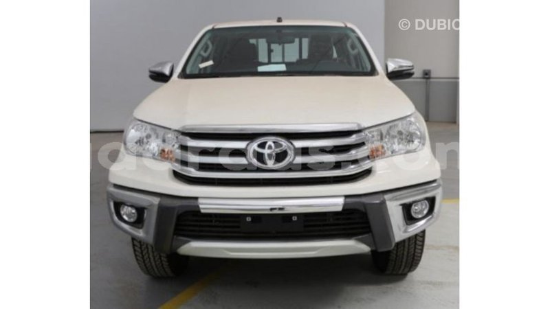 Big with watermark toyota hilux dakar import dubai 4515