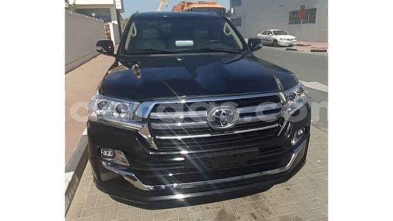 Big with watermark toyota land cruiser dakar import dubai 4516