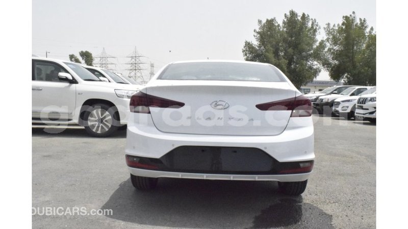 Big with watermark hyundai elantra dakar import dubai 4533