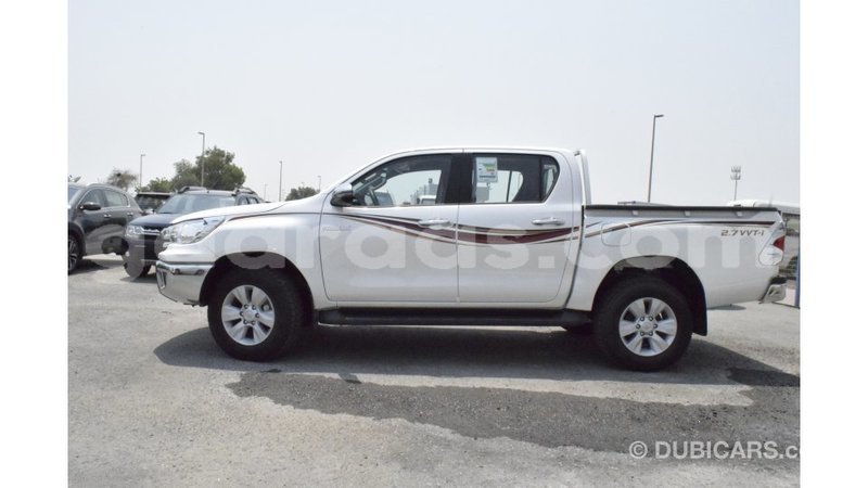 Big with watermark toyota hilux dakar import dubai 4547