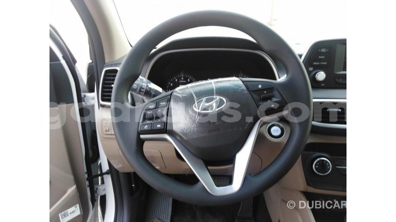 Big with watermark hyundai tucson dakar import dubai 4561