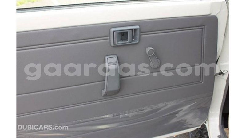 Big with watermark toyota land cruiser dakar import dubai 4593