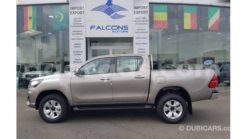 Big with watermark toyota hilux dakar import dubai 4600