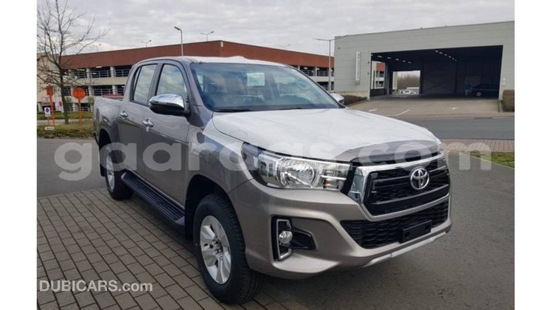 Big with watermark toyota hilux dakar import dubai 4600