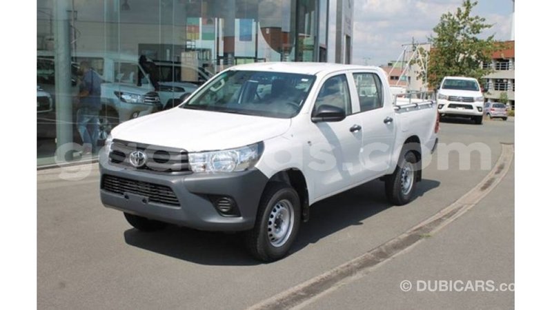 Big with watermark toyota hilux dakar import dubai 4607