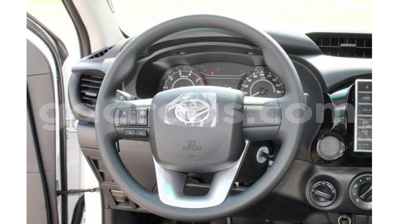 Big with watermark toyota hilux dakar import dubai 4607