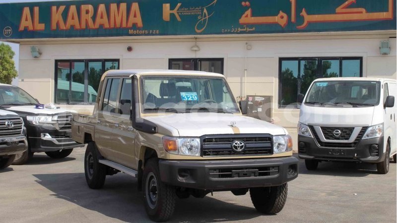 Big with watermark toyota land cruiser dakar import dubai 4645