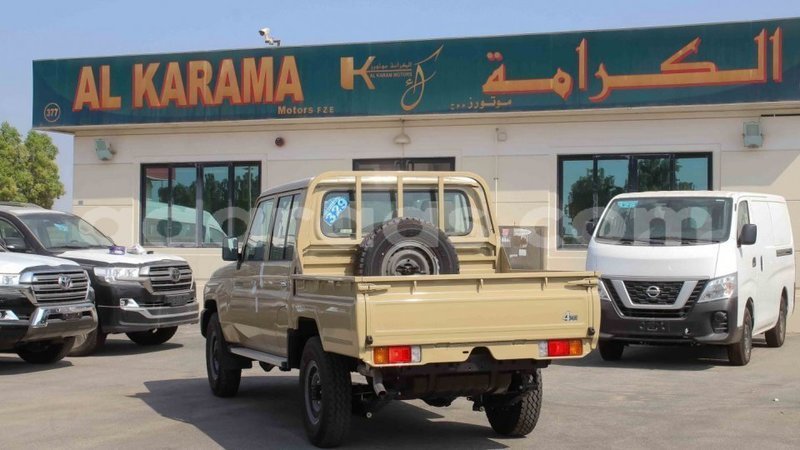 Big with watermark toyota land cruiser dakar import dubai 4645