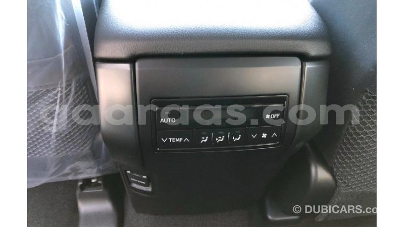 Big with watermark toyota prado dakar import dubai 4654