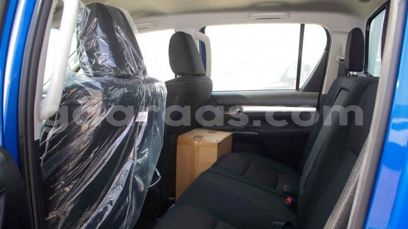 Big with watermark toyota hilux dakar import dubai 4666