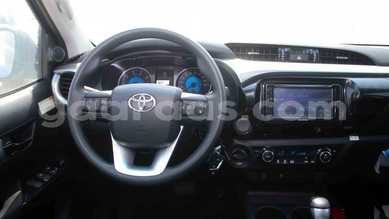 Big with watermark toyota hilux dakar import dubai 4666