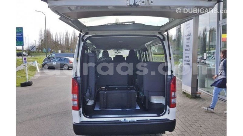 Big with watermark toyota hiace dakar import dubai 4698