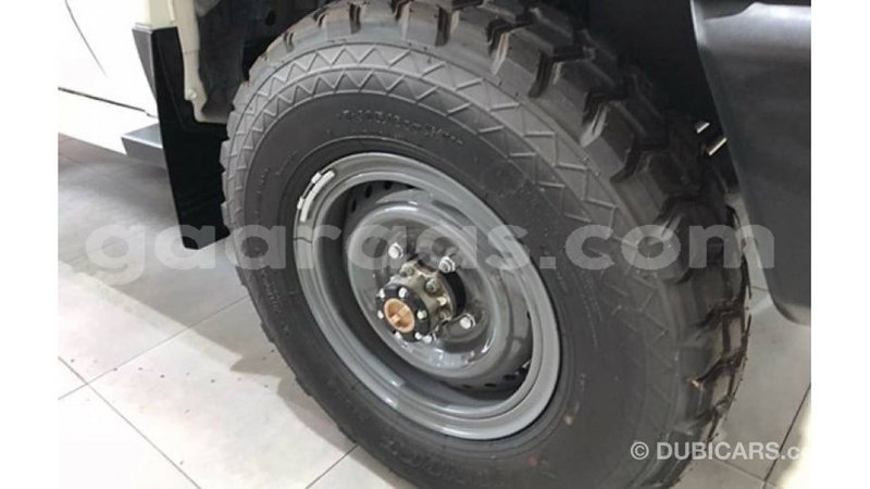 Big with watermark toyota land cruiser dakar import dubai 4700