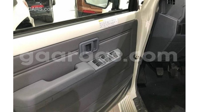 Big with watermark toyota land cruiser dakar import dubai 4700