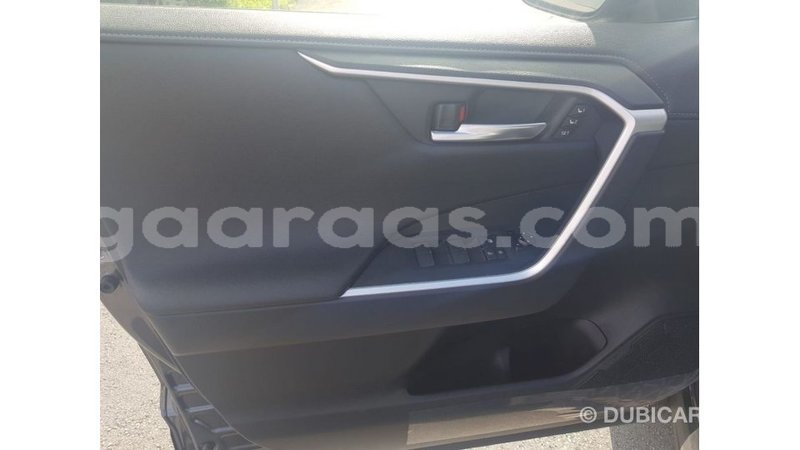 Big with watermark toyota 4runner dakar import dubai 4706