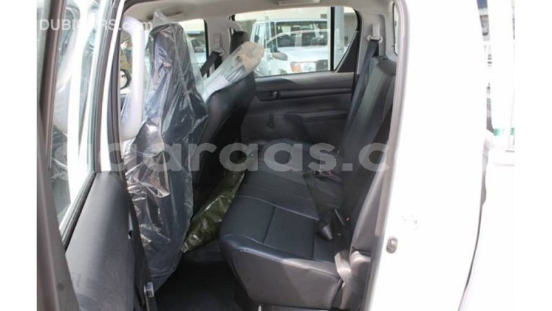 Big with watermark toyota hilux dakar import dubai 4710