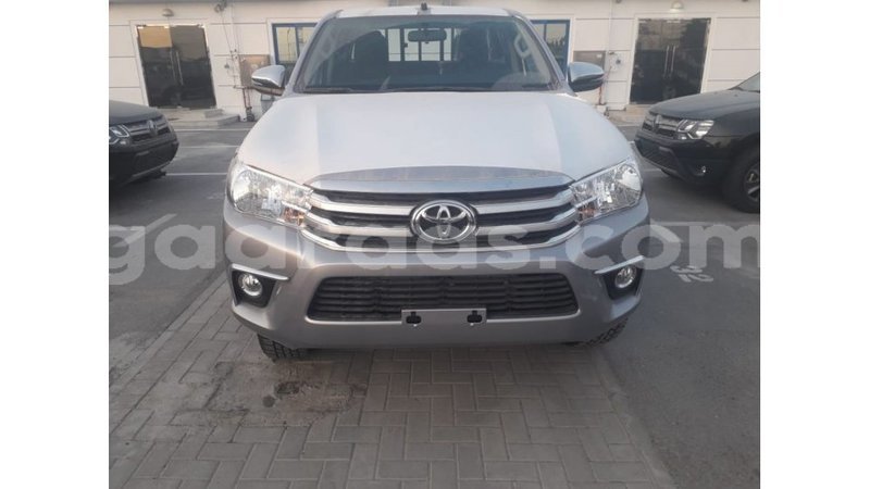 Big with watermark toyota hilux dakar import dubai 4714