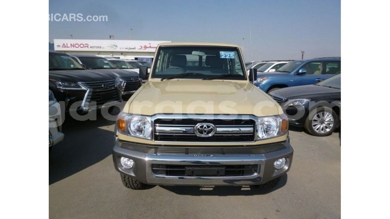 Big with watermark toyota land cruiser dakar import dubai 4736