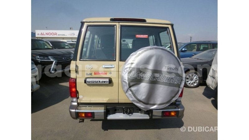 Big with watermark toyota land cruiser dakar import dubai 4736