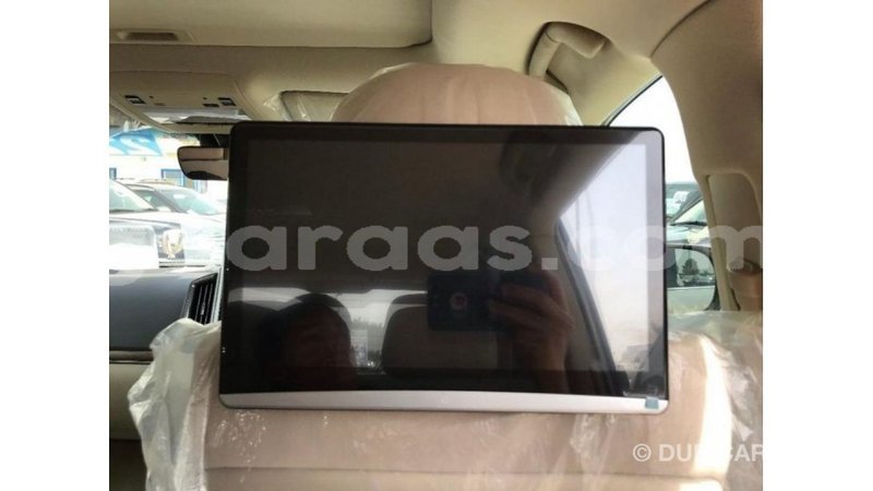 Big with watermark toyota land cruiser dakar import dubai 4738