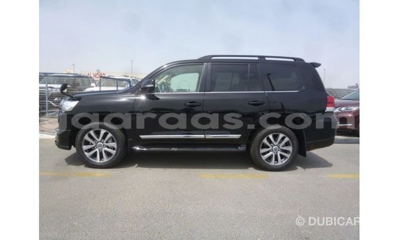 Buy Import Toyota Land Cruiser Black Car in Import - Dubai in Dakar Buy Import Toyota Land Cruiser Black Car in Import - Dubai in Dakar