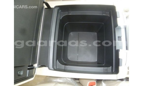 Buy Import Toyota Land Cruiser Black Car in Import - Dubai in Dakar Buy Import Toyota Land Cruiser Black Car in Import - Dubai in Dakar