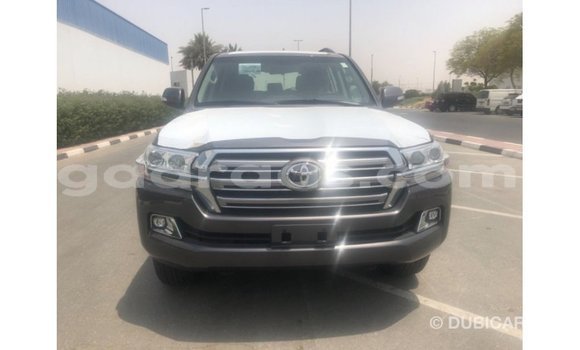 Acheter Import Voiture Toyota Land Cruiser Autre à Import - Dubai, Dakar Acheter Import Voiture Toyota Land Cruiser Autre à Import - Dubai, Dakar