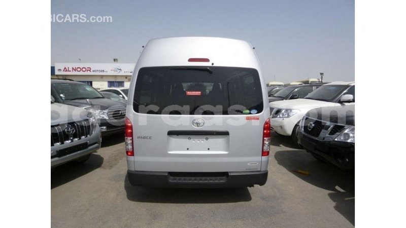 Big with watermark toyota hiace dakar import dubai 4766