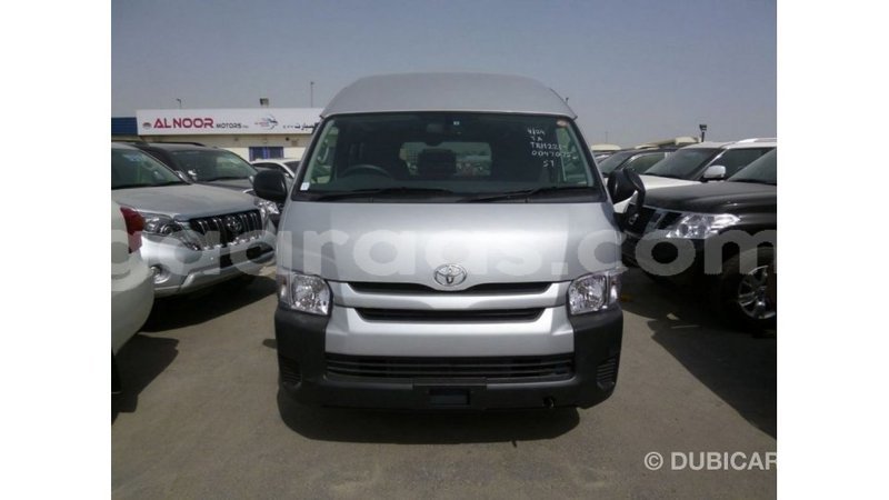 Big with watermark toyota hiace dakar import dubai 4766