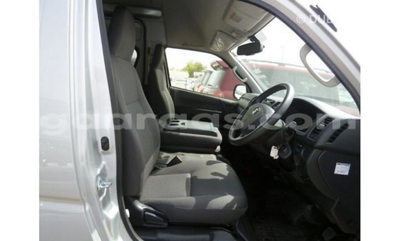 Buy Import Toyota Hiace Other Car in Import - Dubai in Dakar Buy Import Toyota Hiace Other Car in Import - Dubai in Dakar