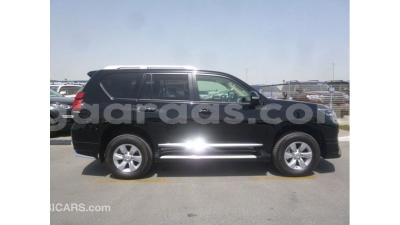 Big with watermark toyota prado dakar import dubai 4771