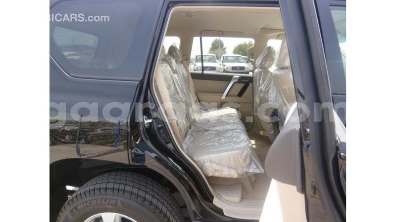 Big with watermark toyota prado dakar import dubai 4771